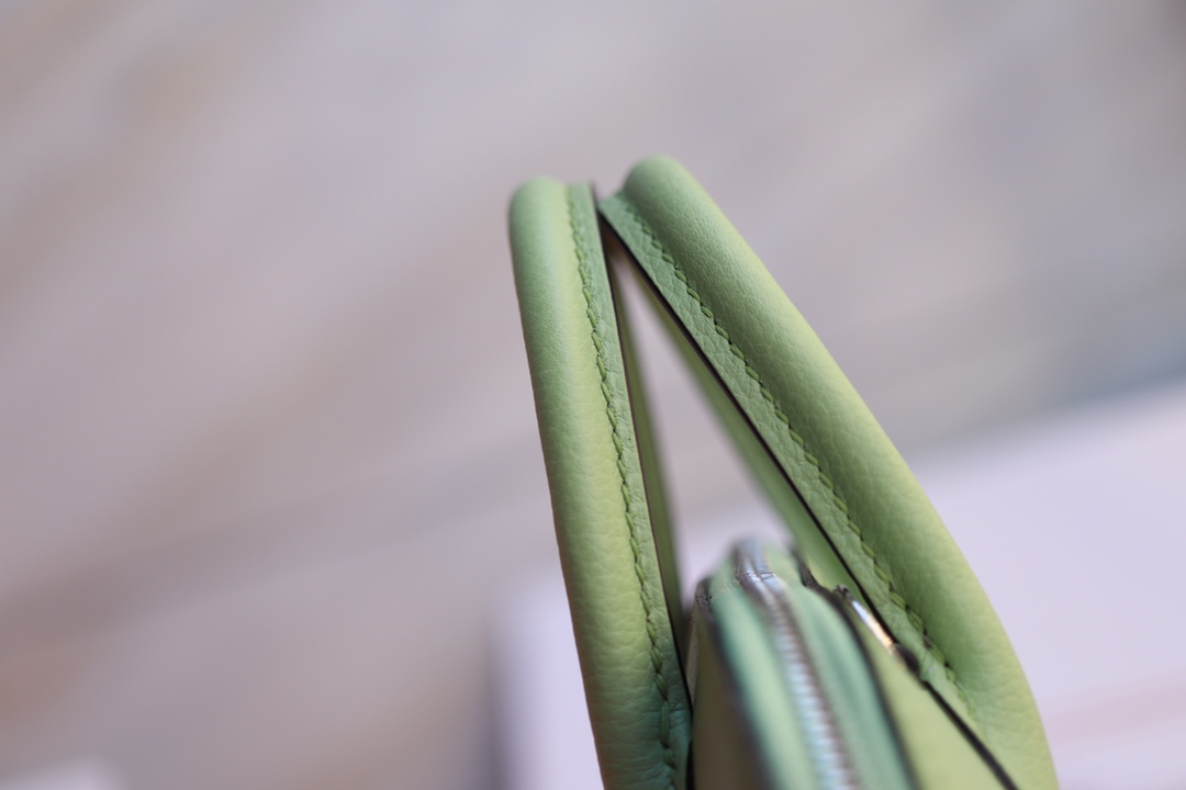 에르메스 미니 볼리드백 아보카도그린 은장 에버컬러